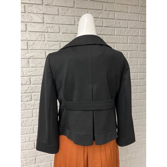 Ann Taylor Women Black Peter Pan Collar Cropped Three Button Jacket Size 6 - Picture 2 of 8